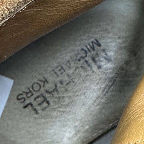 MICHAEL KORS Luggage Brown Suede Leather SALEM Ankle Bootie Boots 8.5 - Picture 9 of 10